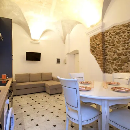 Rivierarent Borgo Basecamp 10 Finale Ligure